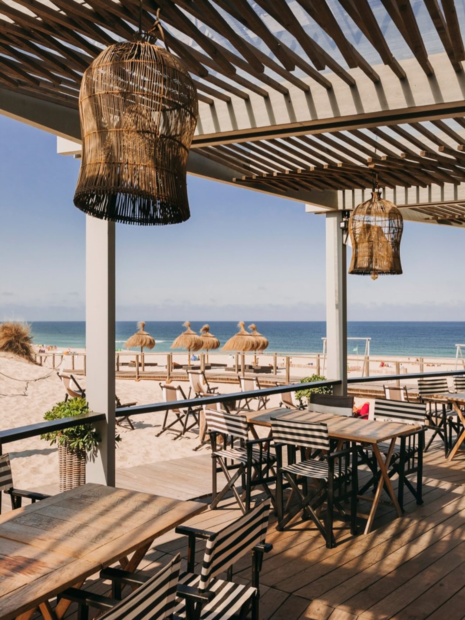 Barra Beach restaurant terrace